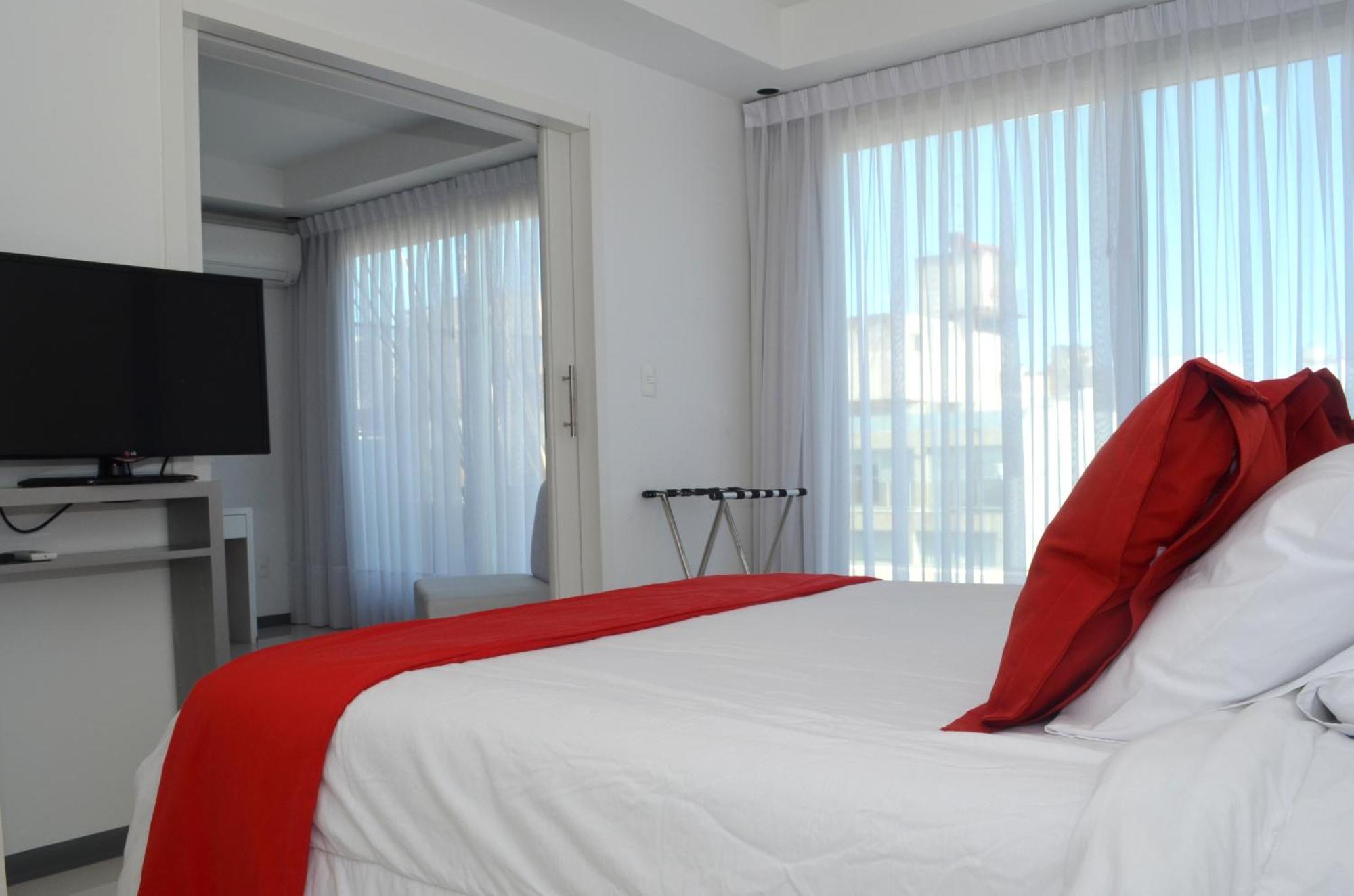 Hotel Gema Luxury Suites Montevidéu Quarto foto